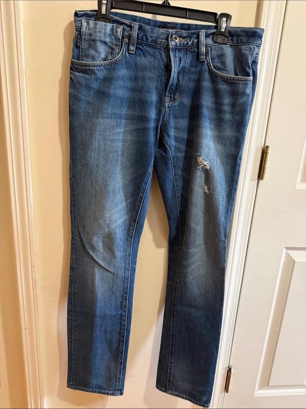 John Varvatos Men's Blue Washed Denim Jeans - Classic Straight Fit